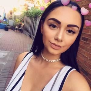 Meet your Posher, Nicki